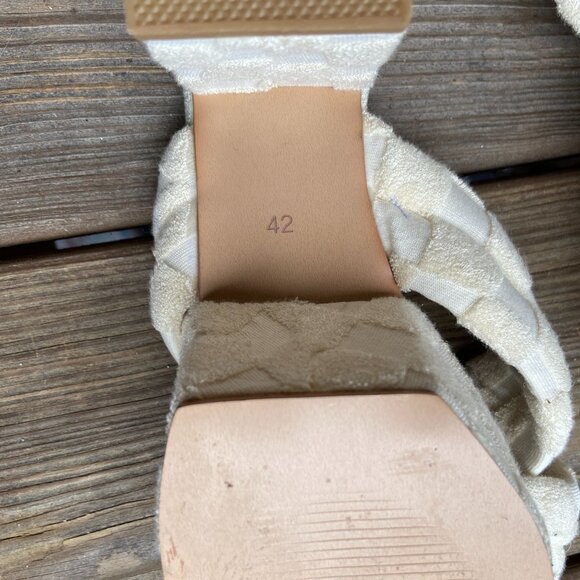 Shane Justin IT GIRL Ivory Terrycloth Chunky Flatform Sandals Mules Heels 42 12 - Picture 11 of 12